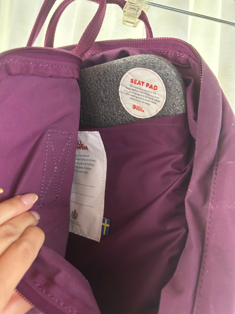 Fjallraven Kånken Backpack Raspberry - Picture 8 of 8